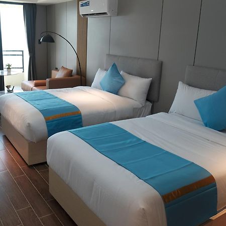 Golden Seagulls Hotel Paranaque City Екстер'єр фото