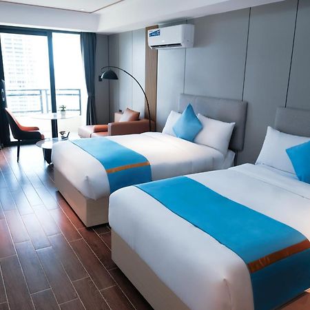 Golden Seagulls Hotel Paranaque City Екстер'єр фото