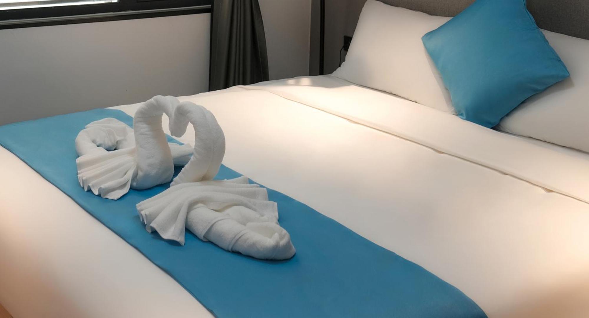 Golden Seagulls Hotel Paranaque City Екстер'єр фото