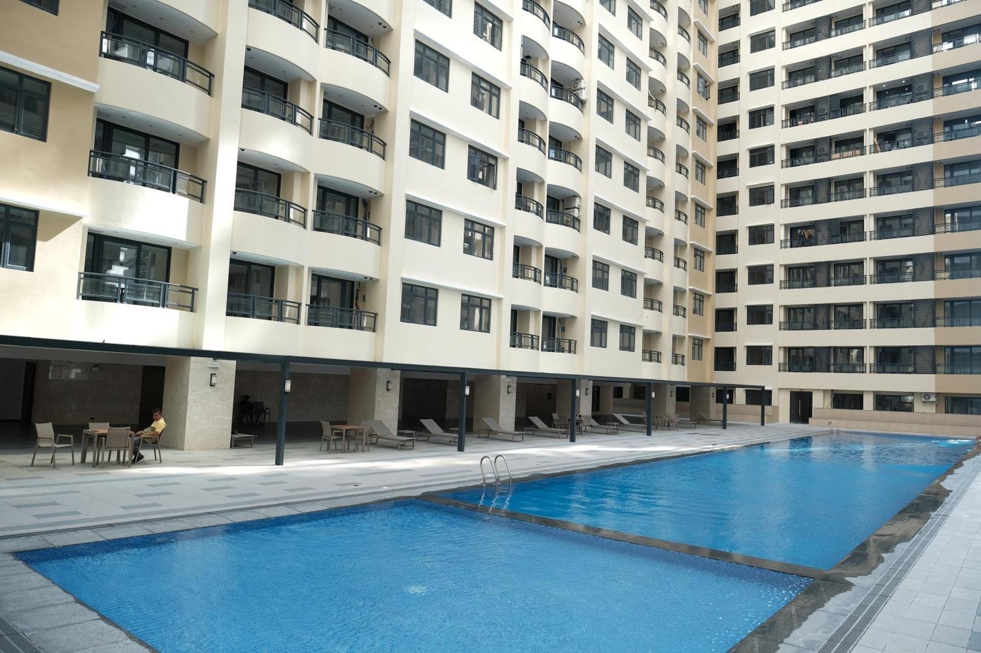 Golden Seagulls Hotel Paranaque City Екстер'єр фото
