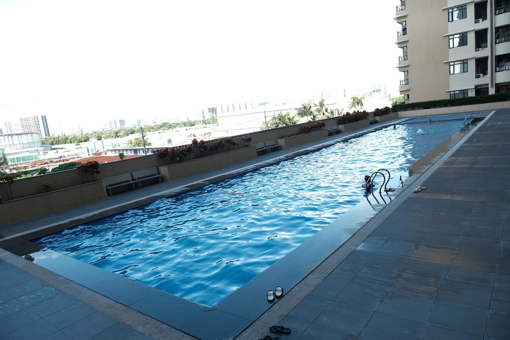Golden Seagulls Hotel Paranaque City Екстер'єр фото